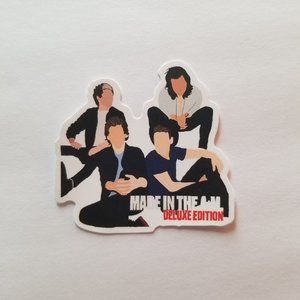 MADE IN THE AM ONE DIRECTION STICKER😍🦋✨